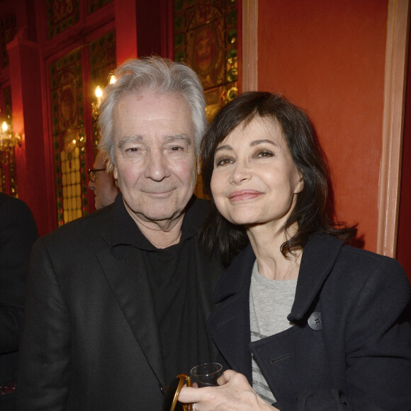 Pierre Arditi et sa femme Évelyne Bouix - People à la générale de la pièce "L'être ou pas" au Théâtre Antoine à Paris le 21 mars 2016. © Coadic Guirec/Bestimage