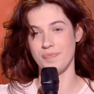 Louise rejoint l'équipe de Vianney dans "The Voice 11" - Émission du 12 février 2022, TF1