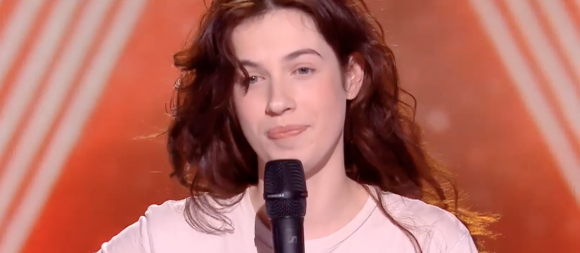 Louise rejoint l'équipe de Vianney dans "The Voice 11" - Émission du 12 février 2022, TF1