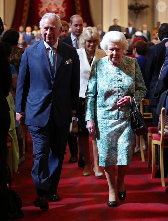 Le prince Charles et la reine Elisabeth II d'Angleterre - Ouverture du "Commonwealth Heads of Government Meeting" au palais de Buckingham à Londres. Le 19 avril 2018 