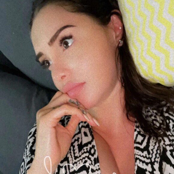 Nabilla Benattia répond à une rumeur concernant sa deuxième grossesse