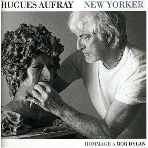 New Yorker : Hommage à Bob Dylan, le dernier album studio de Hugues Aufray.