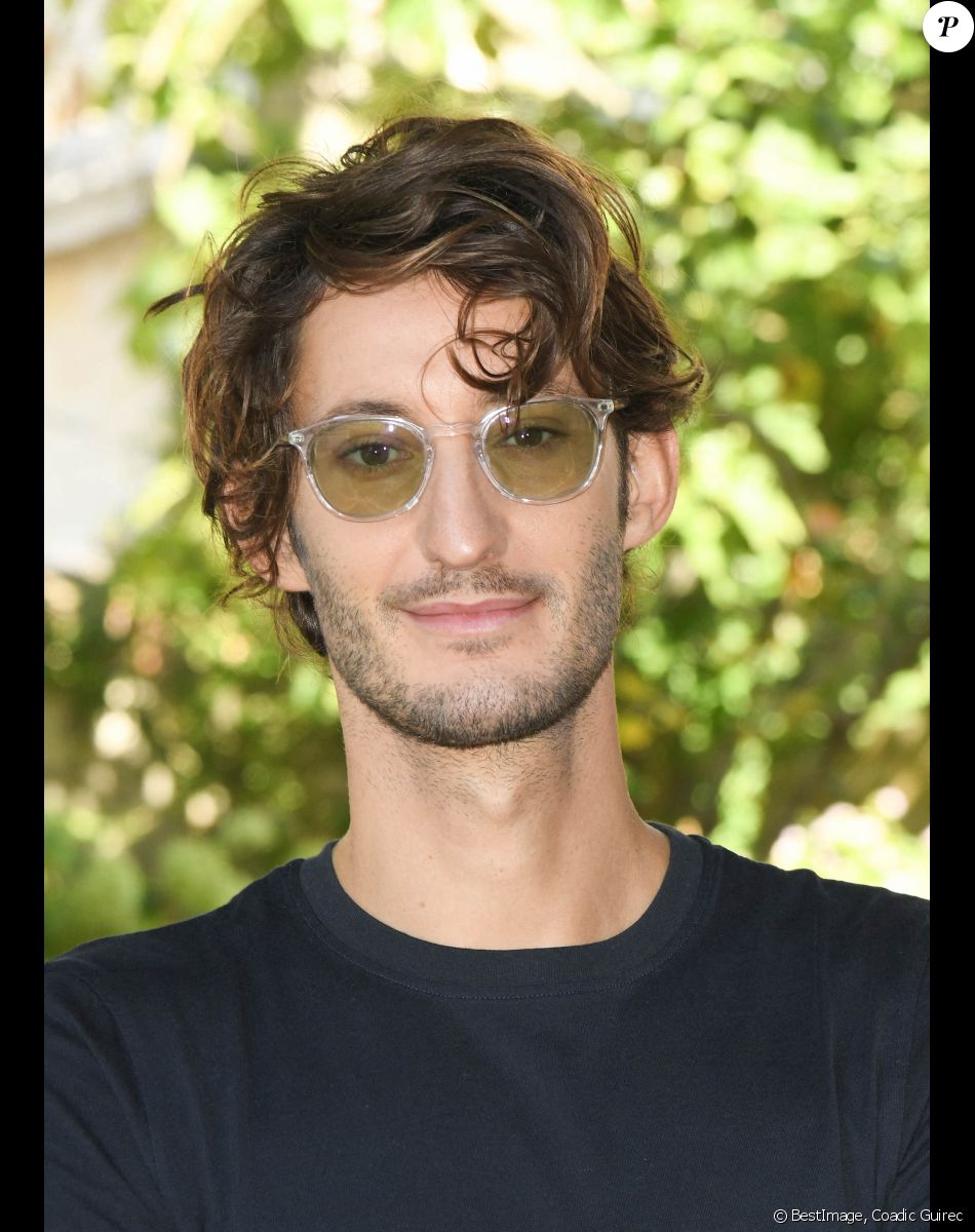 Pierre Niney - Photocall du film "Boite noire" lors du 14ème Festival du Film Francophone d'Angoulême. © Coadic Guirec / Bestimage