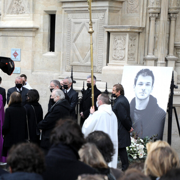 Ambiance - Sorties des obsèques (bénédiction) de Gaspard Ulliel en l'église Saint-Eustache à Paris. Le 27 janvier 2022 © Jacovides-Moreau / Bestimage 