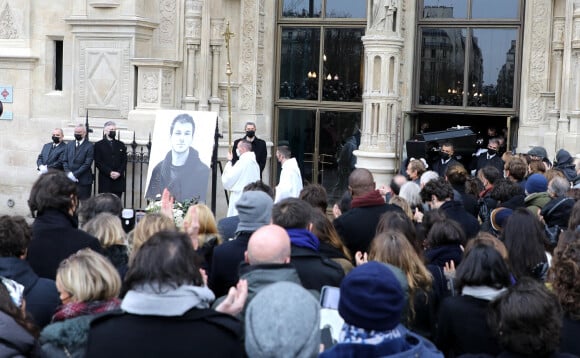 Ambiance - Sorties des obsèques (bénédiction) de Gaspard Ulliel en l'église Saint-Eustache à Paris. Le 27 janvier 2022 © Jacovides-Moreau / Bestimage 