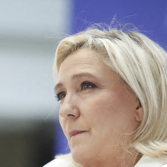 La candidate du Rassemblement National (RN) à l'élection présidentielle 2022, Marine Le Pen lors de la REF Présidentille du Mouvement des entreprises de France (MEDEF) à la Station F à Paris, France, le 21 février 2022. © Denis Guignebourg/Bestimage 