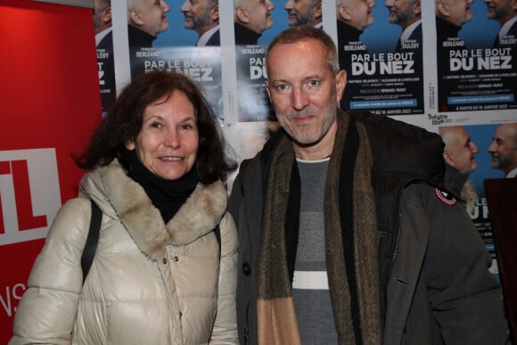 Exclusif - L'écrivain Gérard Davet et sa femme Sylvet Davet - Représentation de la pièce "Par le bout du nez" au théâtre Libre à Paris le 22 février 2022. © Bertrand Rindoff/Bestimage 