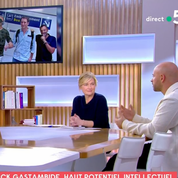 Franck Gastambide évoque le Haut Potentiel Intellectuel par lequel il est touché sur le plateau de C à Vous.