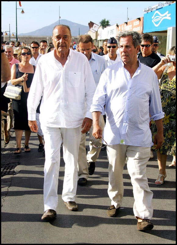 Archive - Jacques Chirac, avec Jean-Louis Debré, en vacances à Saint-Tropez en 2008