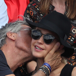 Hélène de Fougerolles et Marc Simoncini - Tribunes des Internationaux de France de Tennis de Roland-Garros à Paris. Le 8 juin 2018. © Cyril Moreau / Bestimage