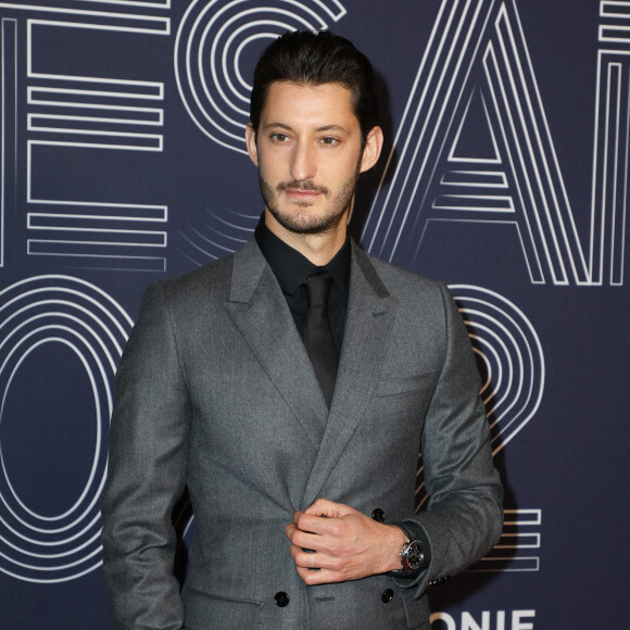 Pierre Niney (habillé en Dior Homme et montre Montblanc) - Photocall de la 47ème édition de la cérémonie des César à l'Olympia à Paris, le 25 février 2022. © Borde-Jacovides/Bestimage