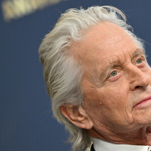 Michael Douglas lors du photocall de la 28ème édition des Screen Actors Guild Awards, ("SAG Awards"), au Barker Hangar à Santa Monica, Los Angeles, Californie, Etats-Unis, le 27 février 2022.