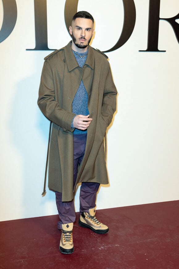Baptiste Giabiconi assiste au défilé de mode Christian Dior (collection prêt-à-porter automne-hiver 2022/202) lors de la Fashion Week de Paris. Le 1er mars 2022 © Olivier Borde / Bestimage