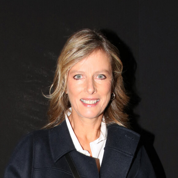 Karin Viard assiste au défilé Christian Dior, collection Prêt-à-porter Automne/Hiver 2022/2023, au Jardin des Tuileries. Paris, le 1er mars 2022. © Borde-Rindoff/Bestimage