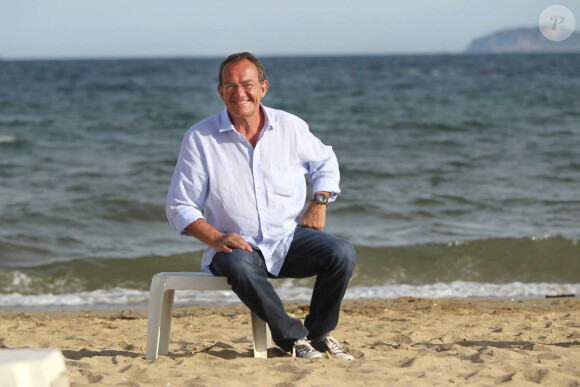 Exclusif - Rencontre avec Jean-Pierre Pernaut à Hyères, à l'occasion de la tournée de "Danse avec les stars" sur la plage des Salins. Le 19 juillet 2014 
