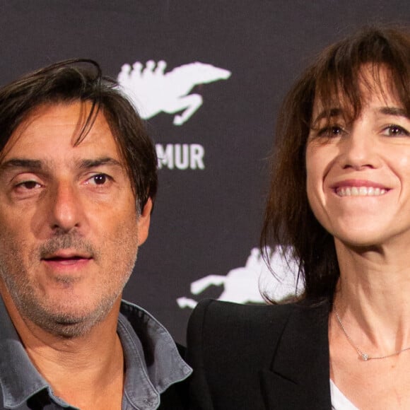 Yvan Attal et Charlotte Gainsbourg lors du photocall de " Mon chien stupide " pour la 34e édition du FIFF - Festival International du Film Francophone de Namur. Belgique, Namur, le 1er octobre 2019. 