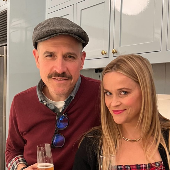 Reese Witherspoon et son mari Jim Toth. Novembre 2021.