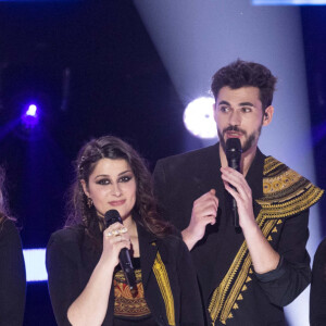 Alvan & Ahez, Stéphane Bern - Le groupe "Alvan & Ahez", représentant de la France à l'Eurovision, lors de l'émission "Eurovision France, c'est vous qui décidez !" diffusée sur France 2 le 5 mars 2022 © Cyril Moreau / Bestimage