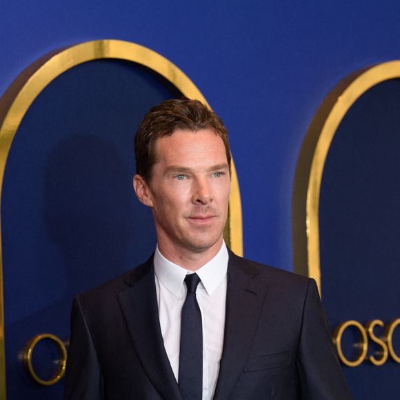 Benedict Cumberbatch au photocall du dîner des nominés de la 94ème édition des Oscar à Los Angeles, le 7 mars 2022.
