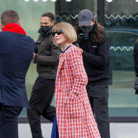Anna Wintour - Arrivées au défilé de mode automne-hiver 2022-2023 "Chanel" au Grand Palais Ephémère à Paris le 8 mars 2022. © Christophe Clovis / Veeren / Bestimage