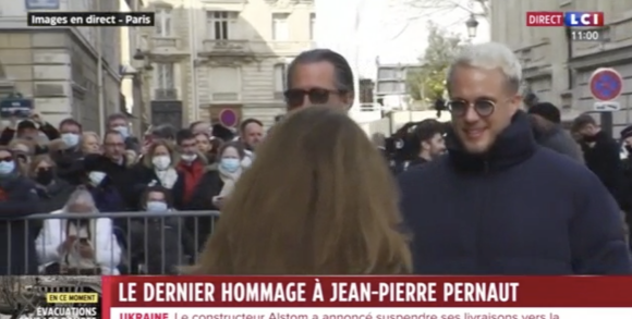 Guillaume Genton et Nicolas Pernikoff arrivent aux obsèques de Jean-Pierre Pernaut ce mercredi 9 mars 2022 - LCI