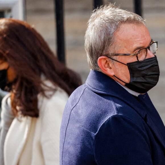 Christophe Dechavanne - Obsèques de Jean-Pierre Pernaut en la Basilique Sainte-Clotilde à Paris le 9 mars 2022. © Cyril Moreau / Bestimage