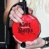Le premier parfum de Taylor Momsen "Love Rocks"
