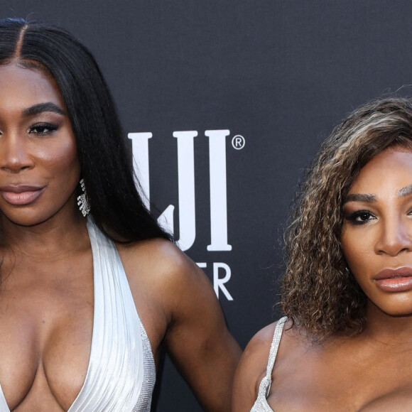 Venus Williams, Serena Williams - Photocall de la 27ème édition des Critics Choice Awards à Los Angeles le 13 mars 2022.