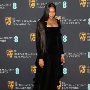 Naomi Campbell assiste à la cérémonie des BAFTA 2022 (British Academy Film Awards) au Royal Albert Hall à Londres, le 13 mars 2022.