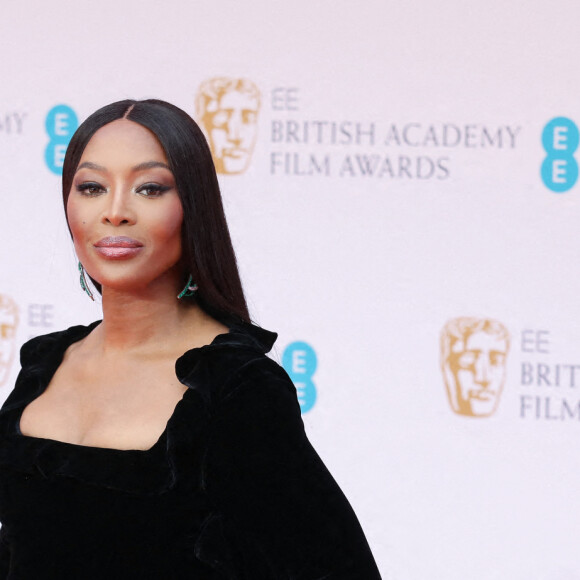 Naomi Campbell assiste à la cérémonie des BAFTA 2022 (British Academy Film Awards) au Royal Albert Hall à Londres, le 13 mars 2022.