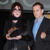 Aux prix Lumières le 15 janvier Isabelle Adjani, accompagnée de Charles Berling obtient le prix de la meilleure actrice de l'année 2009 pour son rôle dans La Journée de la Jupe