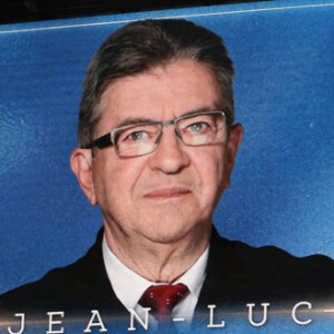 Jean-Luc Mélenchon - Les candidats à l'élection présidentielle sont sur le plateau de l'émission "La France face à la guerre" sur TF1 le 14 mars 2022