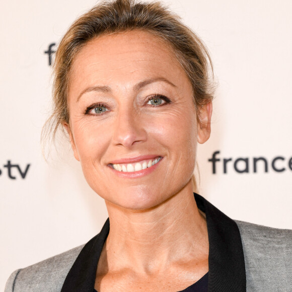 Anne-Sophie Lapix au photocall de la conférence de presse de France 2 au théâtre Marigny à Paris le 18 juin 2019