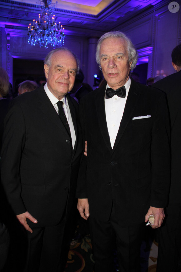 Frédéric Mitterrand et Jean-Gabriel Mitterrand à la soirée de la 40ème édition "The Best Awards" à l'hôtel Four Seasons George V à Paris, le 27 Janvier 2017.