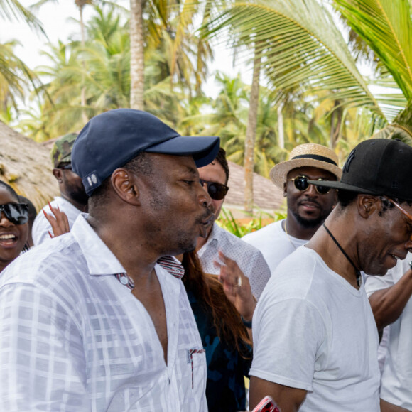 Exclusif - MC Solaar, Isaach de Bankolé, Toofan - Déjeuner entre "Lagune et mer" à la maison d'Akoula à Assinie. Le 12 mars 2022. © Olivier Borde / Bestimage