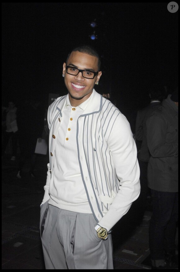 Chris Brown assiste, le dimanche 17 janvier 2010, au défilé automne-hiver 2010/2011 Vivienne Westwood, dans le cadre de la Fashion Week milanaise.