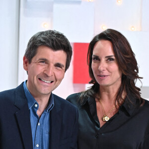 Exclusif - Thomas Sotto et Julia Vignali - Enregistrement de l'émission "Vivement Dimanche", présentée par M.Drucker et diffusée le 17 octobre sur France 2 © Guillaume Gaffiot / Bestimage 