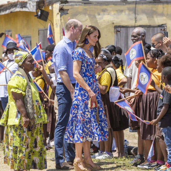 Le prince William et Kate Middleton rendent visite aux habitants d'Hopkins lors de leur tournée dans les Caraïbes au nom de la reine. Belize, le 20 mars 2022.