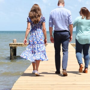 Le prince William et Kate Middleton rendent visite aux habitants d'Hopkins lors de leur tournée dans les Caraïbes au nom de la reine. Belize, le 20 mars 2022.