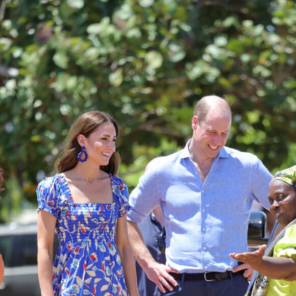 Le prince William et Kate Middleton rendent visite aux habitants d'Hopkins lors de leur tournée dans les Caraïbes au nom de la reine. Belize, le 20 mars 2022.