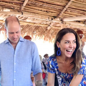 Le prince William et Kate Middleton rendent visite aux habitants d'Hopkins lors de leur tournée dans les Caraïbes au nom de la reine. Belize, le 20 mars 2022.