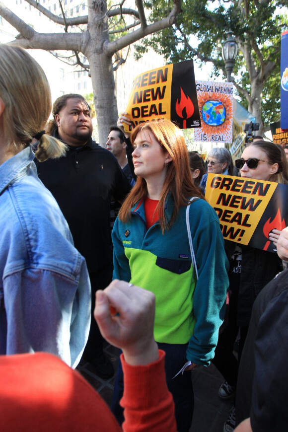 Rooney Mara, Kate Mara, Bonnie Wright - Manifestation "Fire Drill Friday" dans les rues de Los Angeles, le 7 février 2020.