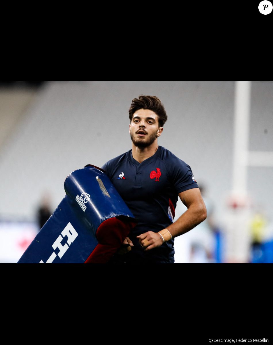 Romain Ntamack ( 10 - France ) - Echauffement - - Tournois des Six Nations, match de rugby France - Irlande (35-27) au Stade de France à Saint-Denis (Paris) le 31 octobre 2020. © Federico Pestellini / Panoramic / Bestimage