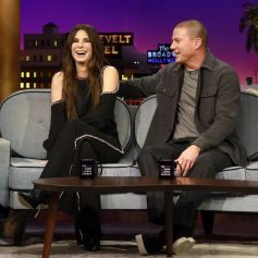 Sandra Bullock et Channing Tatum racontent leur première rencontre dans l'émission The Late Late Show with James Corden.