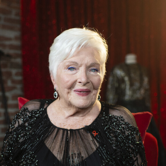 Exclusif - Line Renaud - Backstage de l'enregistrement de l'émission "100 ans de comédies musicales pour le Sidaction", qui sera diffusée le 2 avril sur France 2. Le 10 mars 2020 © Moreau-Perusseau / Bestimage