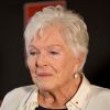 "Elle ne pesait plus que 35 kilos" : Confidences cash de Line Renaud qui a vu sa mère dépérir
