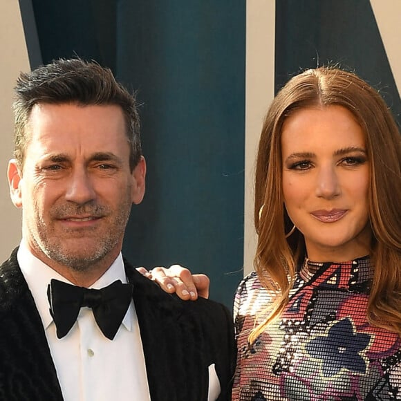 Jon Hamm et Anna Osceola au photocall de la soirée "Vanity Fair" lors de la 94ème édition de la cérémonie des Oscars à Los Angeles, le 27 mars 2022. © imageSPACE via Zuma Press/Bestimage 