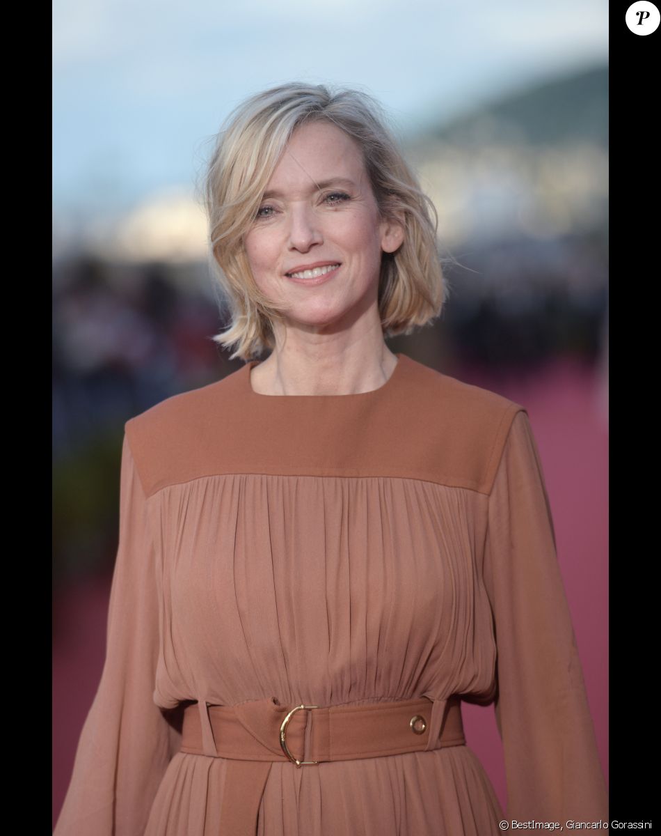 Léa Drucker - Cérémonie de clôture du 33e Festival du Film Romantique de Cabourg, le 15 juin 2019. © Giancarlo Gorassini/Bestimage