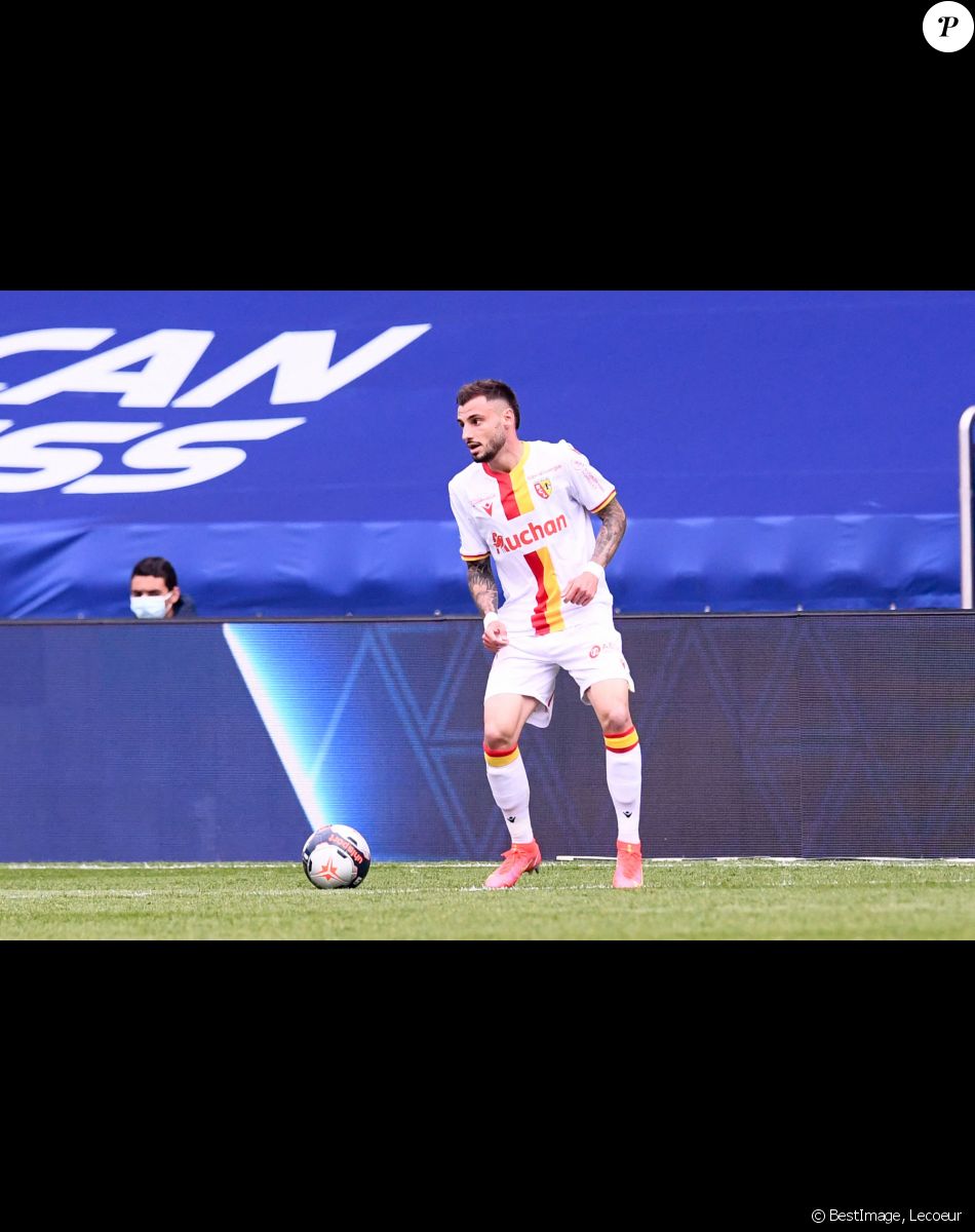 Jonathan Clauss - Le PSG s'impose 2-1 face au RC Lens en ligue 1 Uber Eats au parc des princes à Paris le 1 er mai 2021 © Lecoeur / FEP/ Panoramice / Bestimage