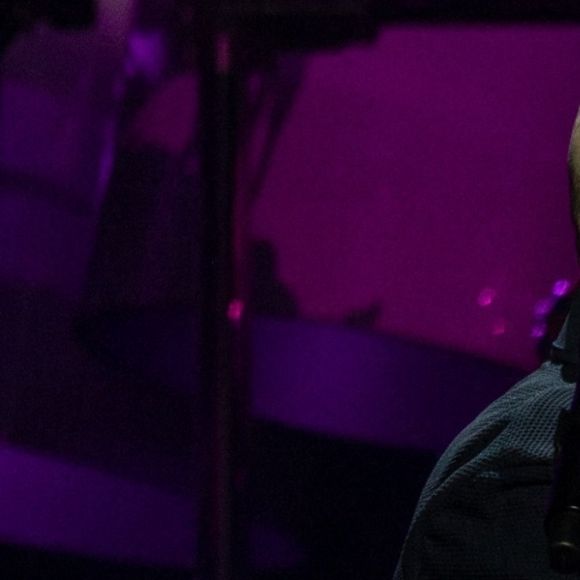 Phil Collins lors du concert de Sydney de sa tournée "Not Dead Yet" le 21 janvier 2019. Il a été rejoint sur scène par son fils Nicholas. 